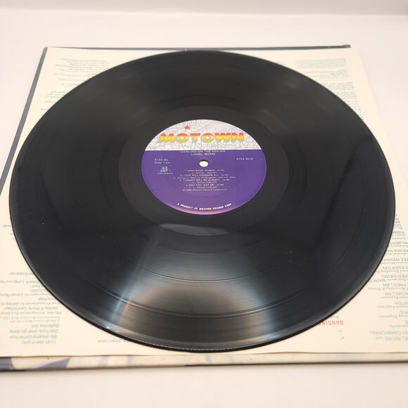 Lionel Richie Dancing on the Ceiling Vinyl Record 1986 - Picture 6 of 7